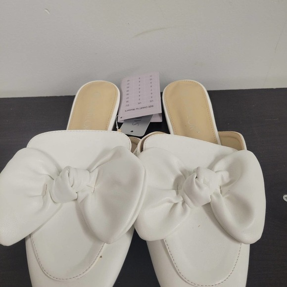 White Flats sandals 9 - Picture 3 of 4